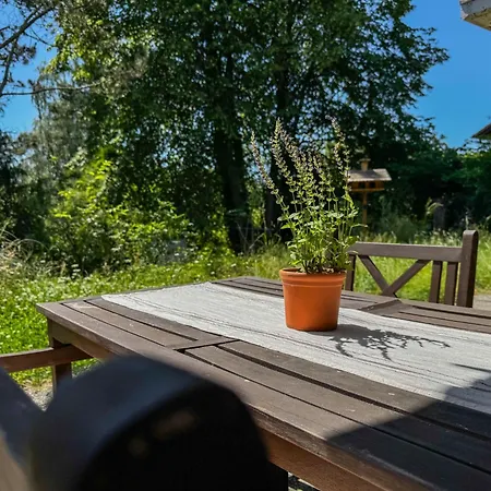 Nahtureifel Nahe Nuerburgring U Waldakademie Апартаменты